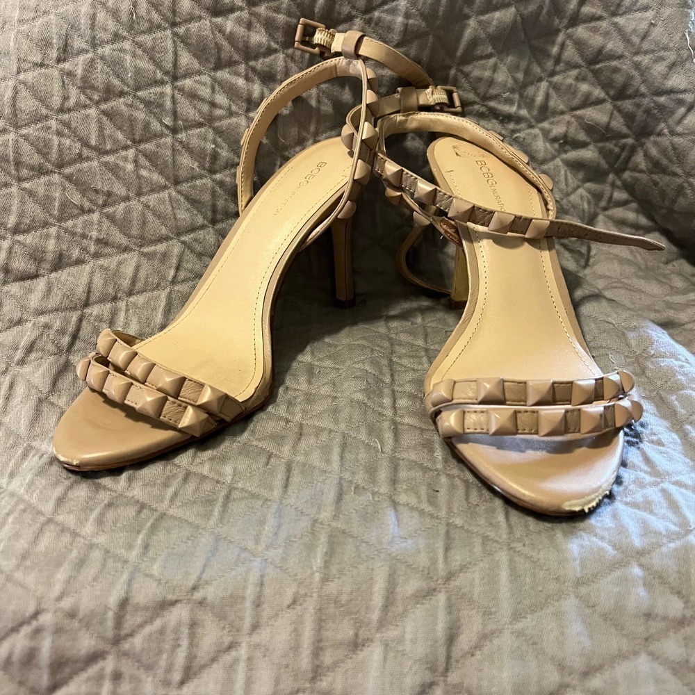 5/ $25  BCBGENERATION Dacotah X Nude Stud Heels 7M 37